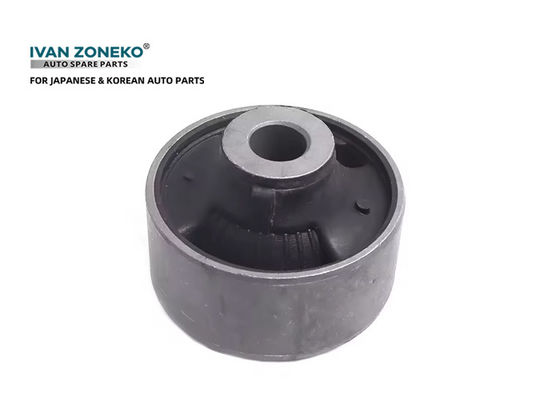 OEM 54570-3UB0A Ricambi per autoveicoli Asse anteriore inferiore sospensione di gomma per Nissan